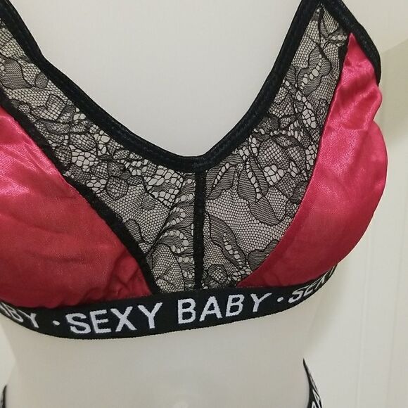 Sexy Baby Printed  Red Bra / Lingerie set size Medium - Picture 6 of 11